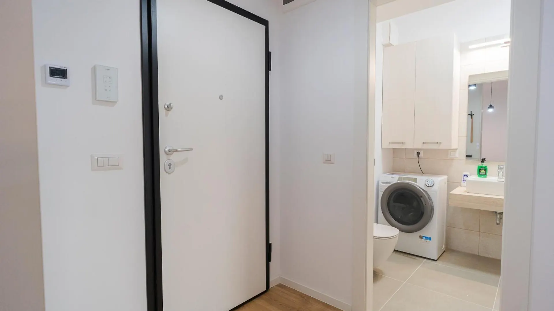 Vulcan Residences - Premium Apartments 부쿠레슈티 0*,